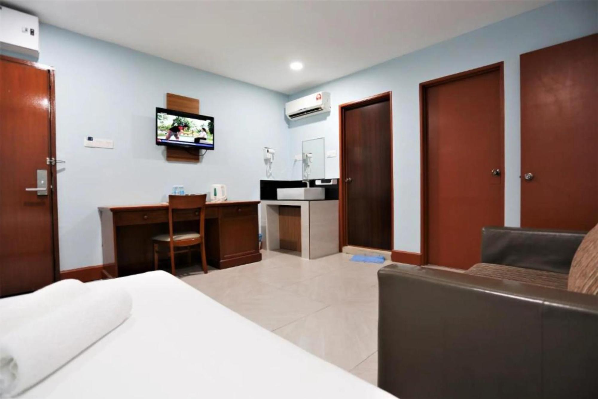 Orkid Hotel At Bukit Bintang Kuala Lumpur Exterior foto