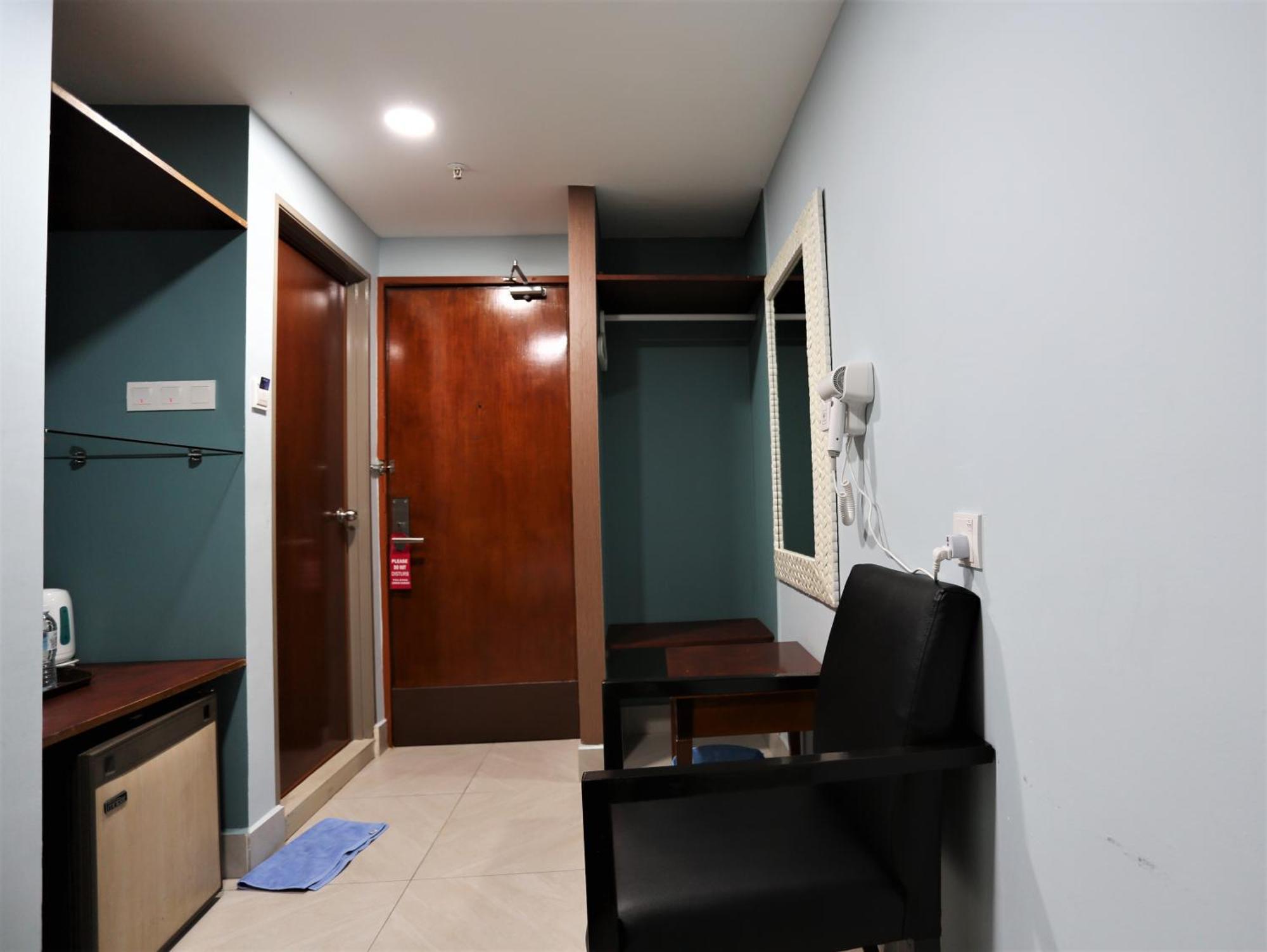 Orkid Hotel At Bukit Bintang Kuala Lumpur Exterior foto